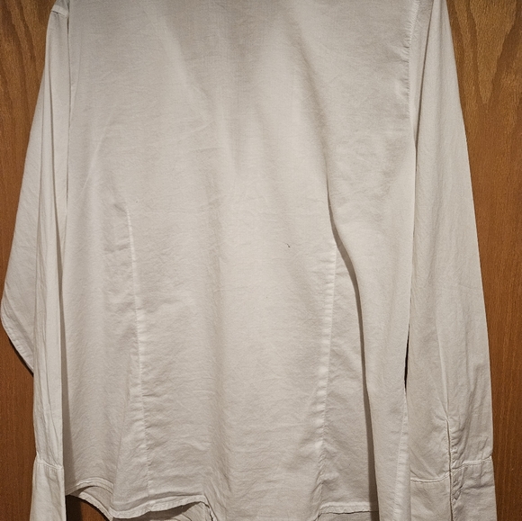 White blouse - Picture 2 of 2